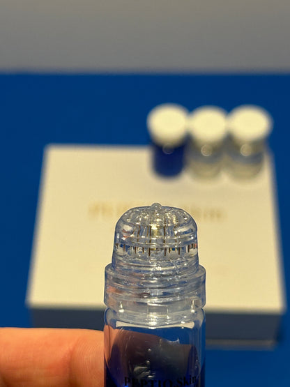 Hyaluronic Acid and GHK-cu Peptide, Advanced Micro-Needle Infusion Sys PEPTIQ.skin Hyaluronic Acid and GHK-cu Peptide, Advanced Micro-Needle Infusion Sys PEPTIQ.skin